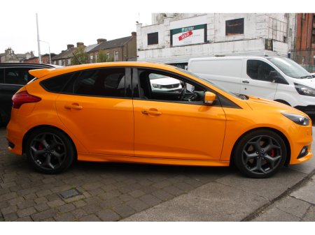 2017 Ford Focus 2.0 ST-3 TURBO 250PS 5DR €16,950