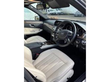 2014 Mercedes-Benz E Class - thumbnail 8