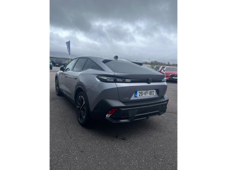 2025 Peugeot 408 - view 4