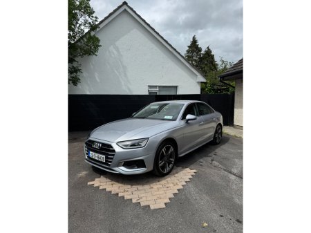 2023 Audi A4 35 TDI 163HP S Tronic SE €38,950 thumbnail