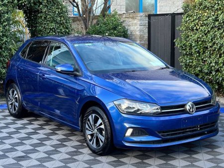 2018 Volkswagen Polo COMFORTLINE 1.0 TSI // APPLE CARPLAY/ANDROID AUTO // DUAL ZONE CLIMATE CONTROL // DIAMOND CUT ALLOYS €15,450 thumbnail