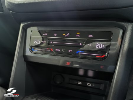 2023 Volkswagen Tiguan (232) LIFE 2.0 TDI 150HP AUTOMATIC €38,750 thumbnail