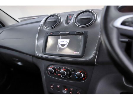 2017 Dacia Sandero Stepway - thumbnail 21