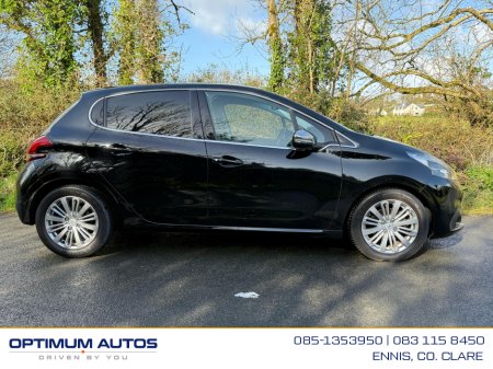 2016 Peugeot 208 AUTOMATIC 1.2 PETROL €9,900