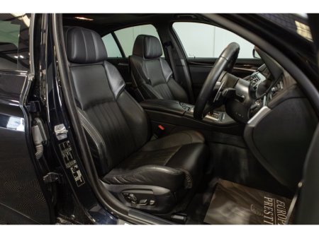 2016 BMW M5  €41,950 thumbnail