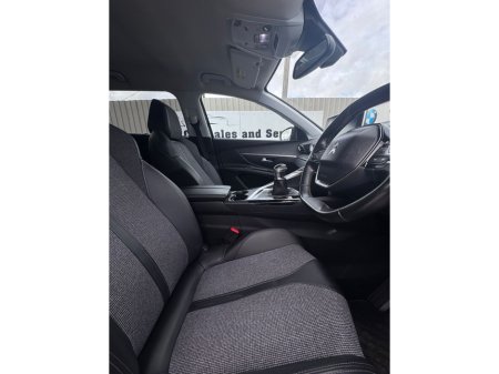 2019 Peugeot 5008 - thumbnail 15