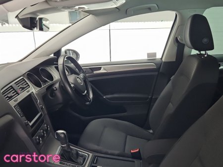 2016 Volkswagen Golf - thumbnail 12