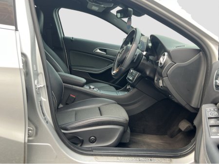 2016 Mercedes-Benz A Class - thumbnail 16