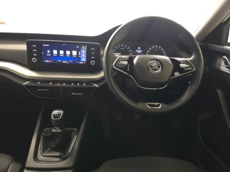 2024 Skoda Octavia 2.0 TDi Ambition 5DR H/B €29,750 thumbnail