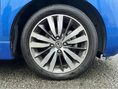 2014 Honda Fit 1.5L Petrol Hybrid Automatic €10,950 thumbnail