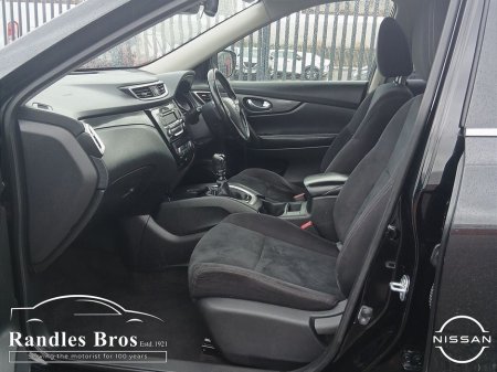 2016 Nissan X-Trail - thumbnail 11