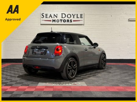 2017 MINI Hatch - thumbnail 5