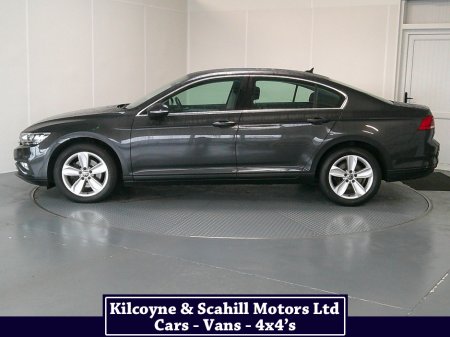 2021 Volkswagen Passat SE NAV TDI S-A DSG thumbnail