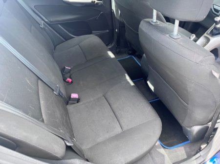 2008 Toyota Auris - thumbnail 6