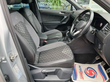 2023 Volkswagen Tiguan 2.0 TDI 150HP R-Line, Silver Met, FSH, 1 owner, 72km. €41,500 thumbnail