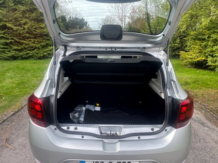 2018 Dacia Sandero - thumbnail 9