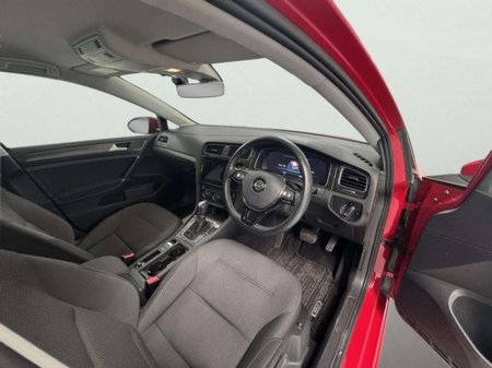 2019 Volkswagen Golf - thumbnail 2