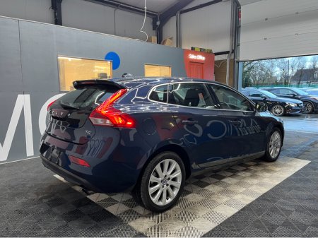 2015 Volvo V40 €11950 2015 VOLVO V40 T4 SE 1.6 AUTOMATIC / CRUISE CONTROL / REVERSE CAMERA / ELECTRIC MEMORY & HEATED SEATS €11,950 thumbnail