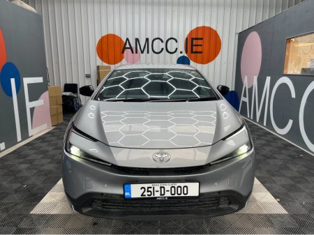 2025 Toyota Prius - photo 6