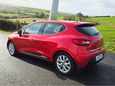 2019 Renault Clio - thumbnail 10