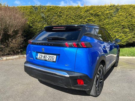 2023 Peugeot 2008 - thumbnail 7