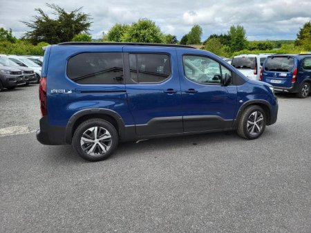 2023 Peugeot Rifter HORIZON 7 SEAT AUTO TAXI €54,995 thumbnail