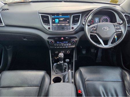 2016 Hyundai Tucson PREMIUM 5DR €10,990 thumbnail