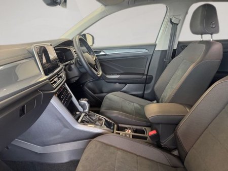 2022 Volkswagen T-Roc - thumbnail 17