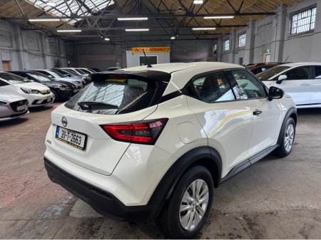 2021 Nissan Juke - thumbnail 10