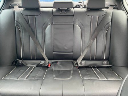 2019 BMW 5 Series - thumbnail 13