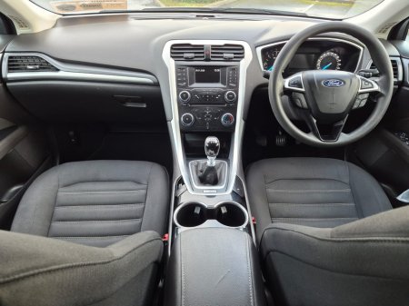 2015 Ford Mondeo 1.6TDCi 115PS Style €6,999 thumbnail