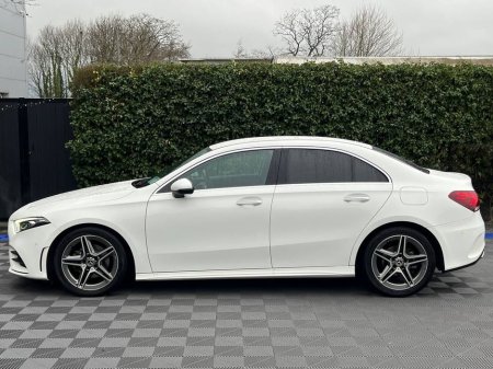 2020 Mercedes-Benz A Class A180 AMG-LINE PREMIUM PLUS 1.3 // POWERED HEATED SEATS // VIRTUAL COCKPIT // 18" AMG-LINE ALLOYS €28,900 thumbnail