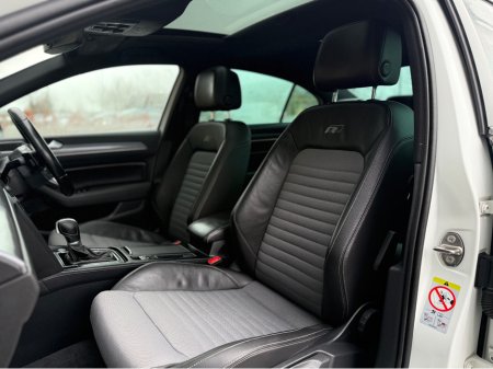 2018 Volkswagen Passat 2.0 TDI R-LINE AUTO*FULL SERVICE HISTORY* €21,995 thumbnail