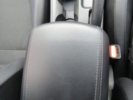 2015 Hyundai ix35 1.7 Executive 4DR €8,950 thumbnail