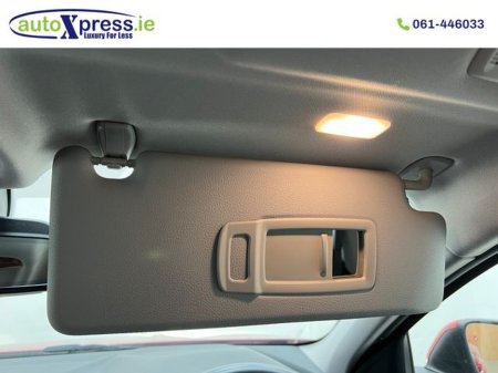 2020 BMW 1 Series - thumbnail 32