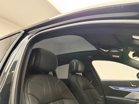 2024 BMW 7 Series 750E M SPORT XDRIVE SAPPHIRE BLACK €94,990 thumbnail