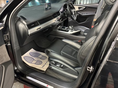 2015 Audi Q7 - thumbnail 19