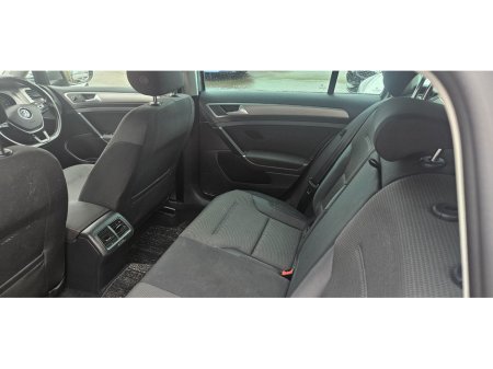 2017 Volkswagen Golf - thumbnail 29