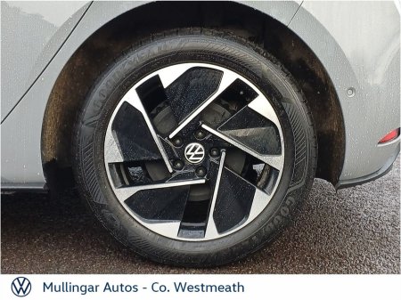 2025 Volkswagen ID.3 ID.3 PA PRO PLUS 58KWH €34,950 thumbnail