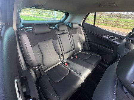 2024 Kia Sportage - thumbnail 9