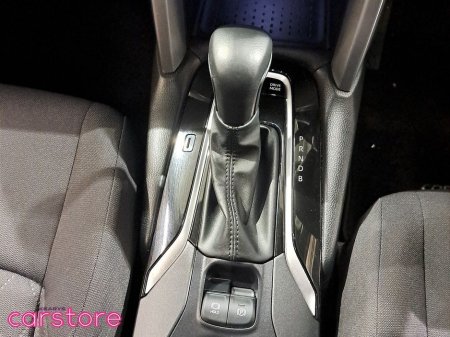 2023 Toyota Corolla Cross 1.8 Hybrid Sport Hatchback €33,880 thumbnail