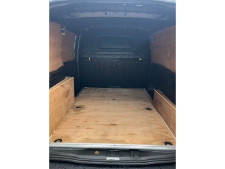 2024 Peugeot Partner  thumbnail