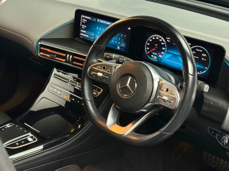 2023 Mercedes-Benz EQC - thumbnail 10