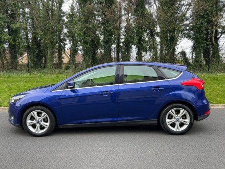 2016 Ford Focus - thumbnail 6