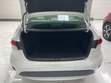 2022 Toyota Corolla - thumbnail 4