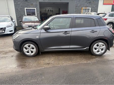 2024 Suzuki Swift 1.2 HYBRID MOTION 5DR €20,999 thumbnail