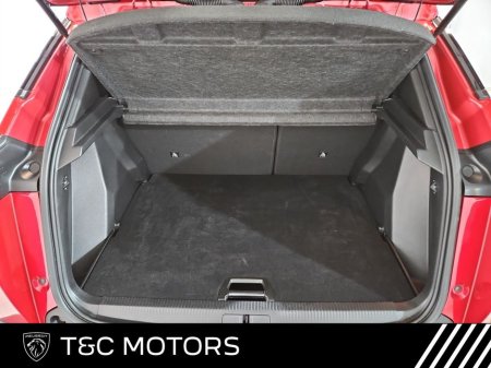 2024 Peugeot 2008 - thumbnail 8