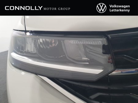 2026 Volkswagen T-Cross R-Line thumbnail