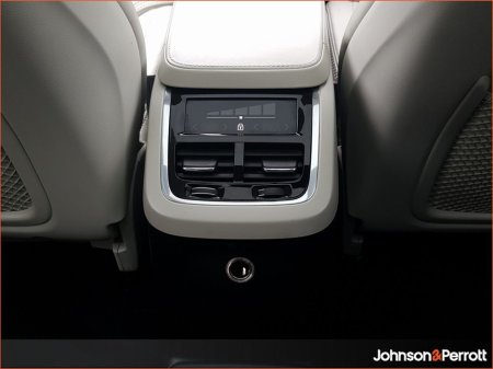 2020 Volvo XC90 T8 397bhp PHEV Inscription Pro Auto AWD (360 Camera / Int Booster Cushion / Premium Sound) €53,900 thumbnail