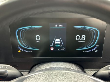 2023 Kia Sportage - thumbnail 13